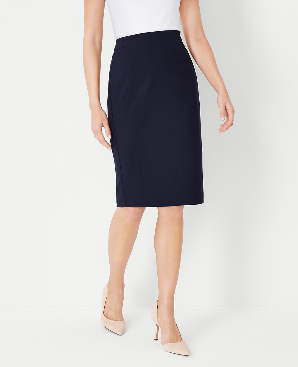 Ann Taylor Deep Navy Sky The Seamed Pencil Skirt in Seasonless Stretch