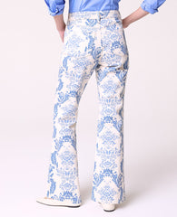 Ann Taylor Feather Weekend Toile Boot Jean