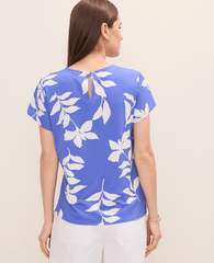 Ann Taylor Dream Blue Floral Crew Neck Tee