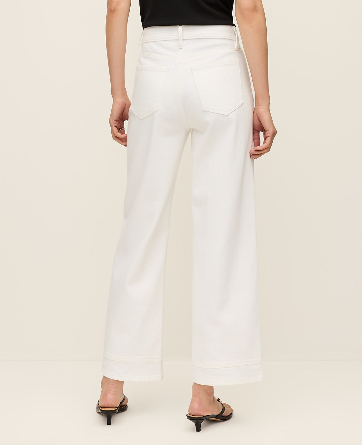 Ann Taylor White The Wide-Leg Crop Jean