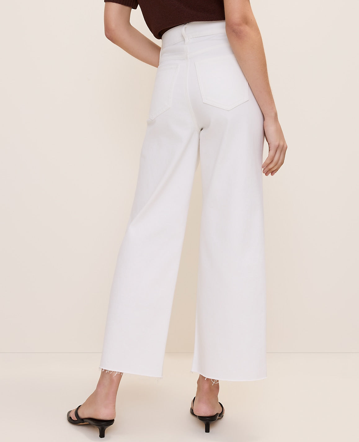 Ann Taylor White The Wide-Leg Crop Jean