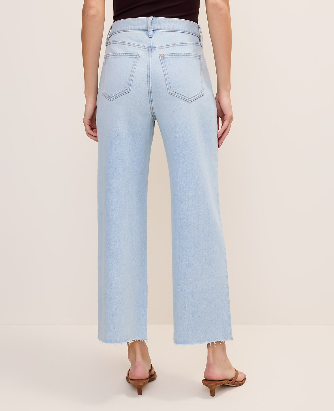 Ann Taylor Lunar Wash The Wide-Leg Crop Jean