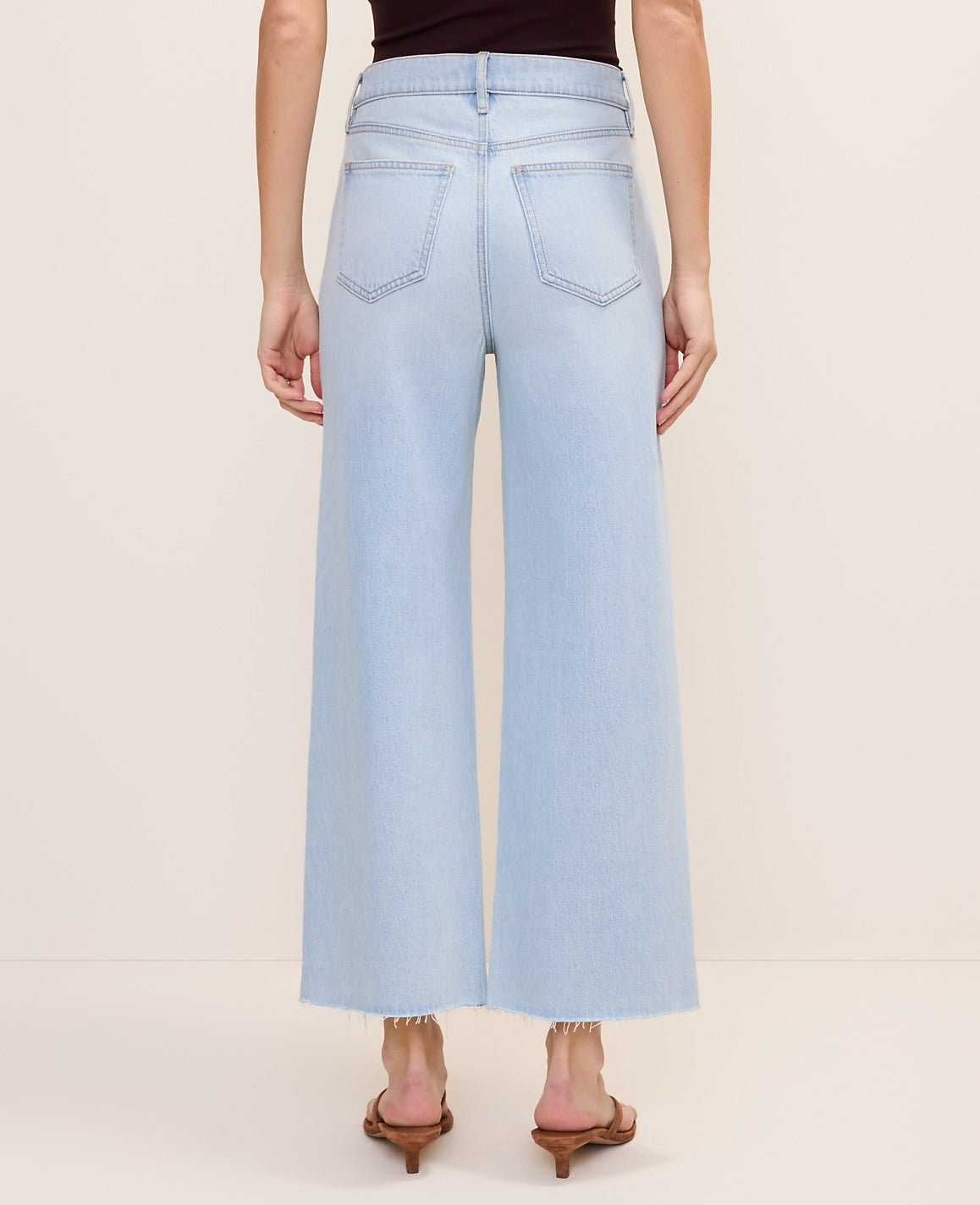 Ann Taylor Lunar Wash The Wide-Leg Crop Jean — Curvy Fit