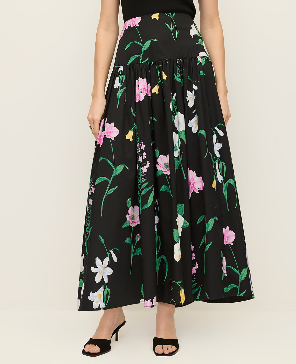 Ann Taylor Black Floral Gathered Maxi Skirt