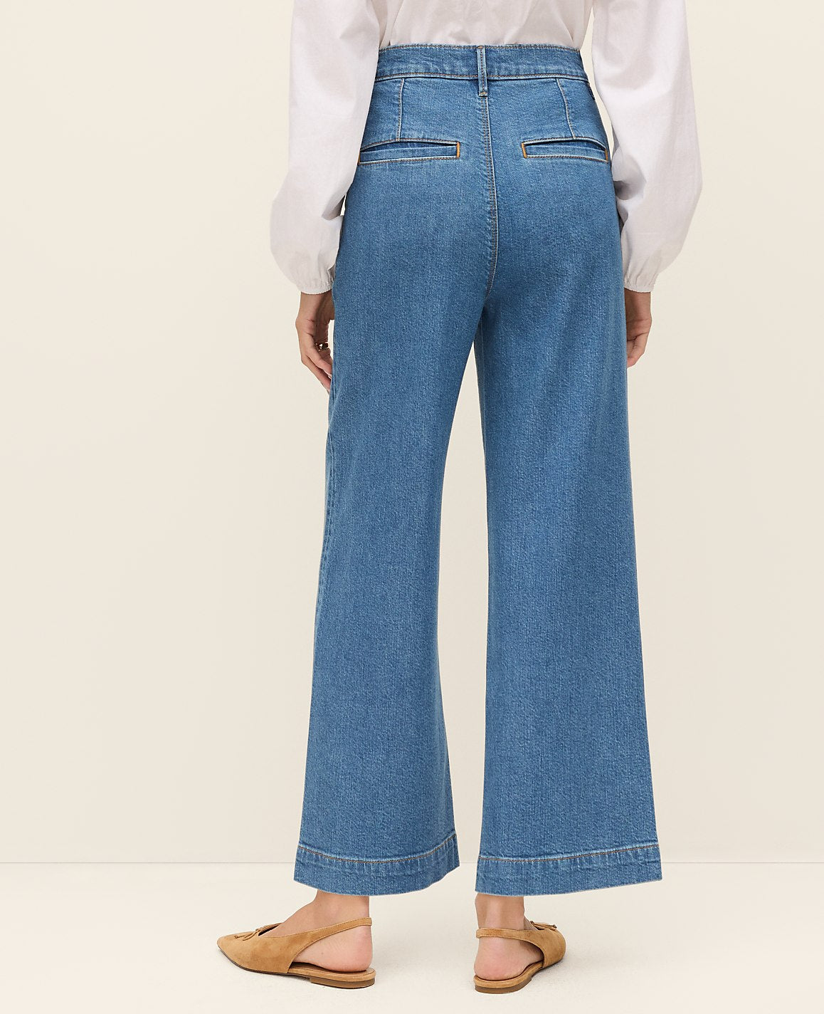 Ann Taylor Light Wash The Weekend Trouser Jean