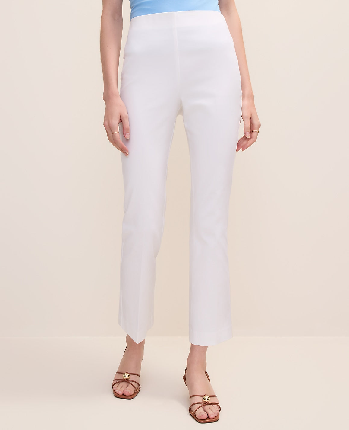 Ann Taylor White The Petite Slim Kick Capri