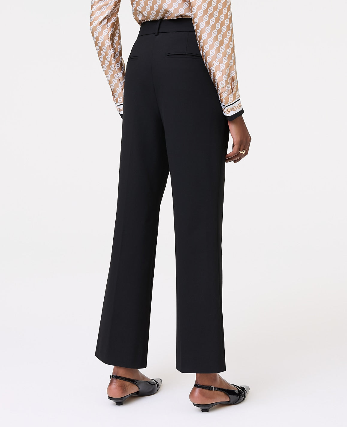 Ann Taylor Core Black The Flare Ankle Pant in Seasonless Stretch